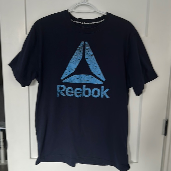 Reebok Tee - Picture 1 of 2